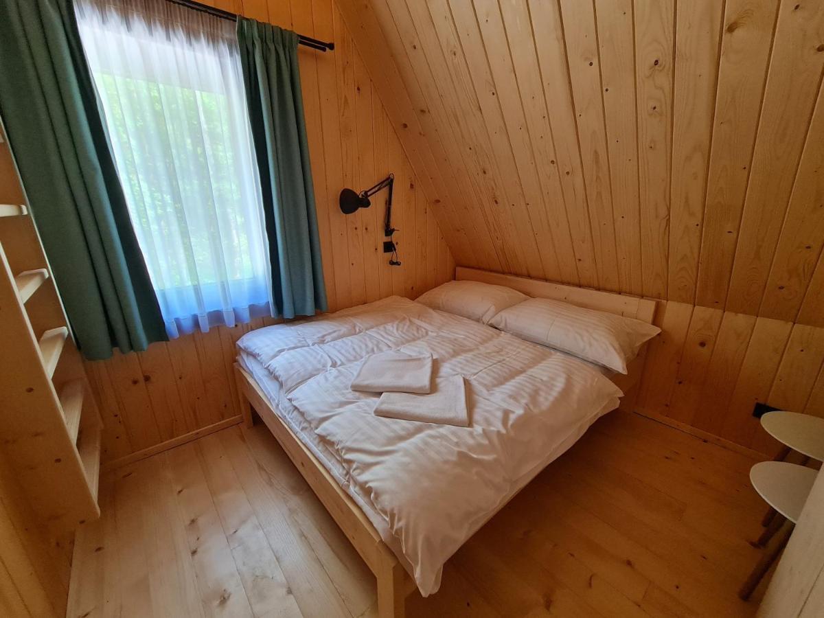 Chaty Tri Vydry Tale Exteriör bild